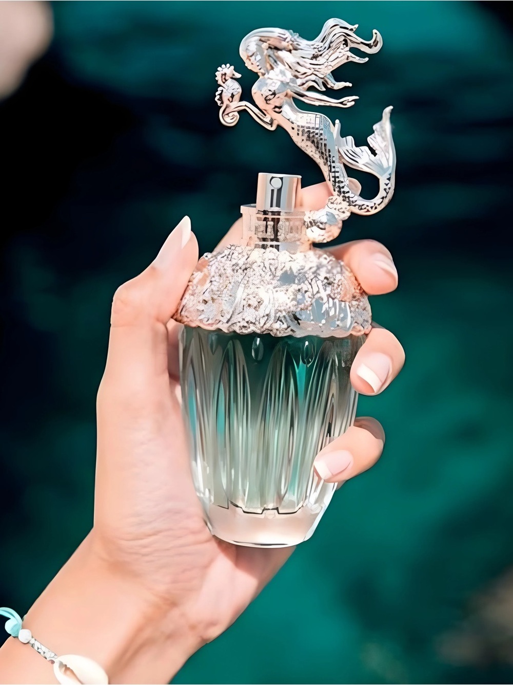 Anna Sui Fantasia Mermaid Eau de Toilette 1 oz Spray- Gold and Turquoise